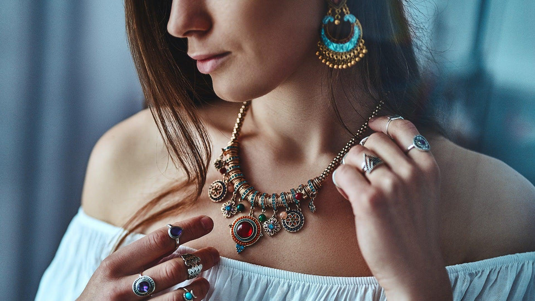 The most appealing features of oxidized silver jewelry - CIASARA