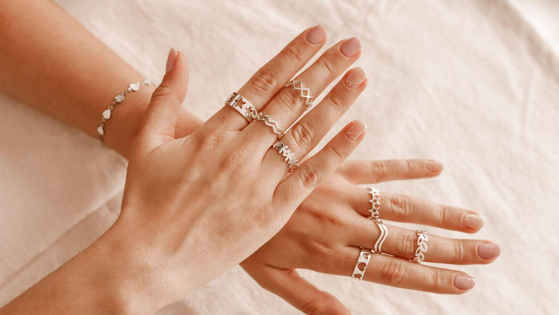 The Beauty and Benefits of Sterling Silver Jewelry - CIASARA